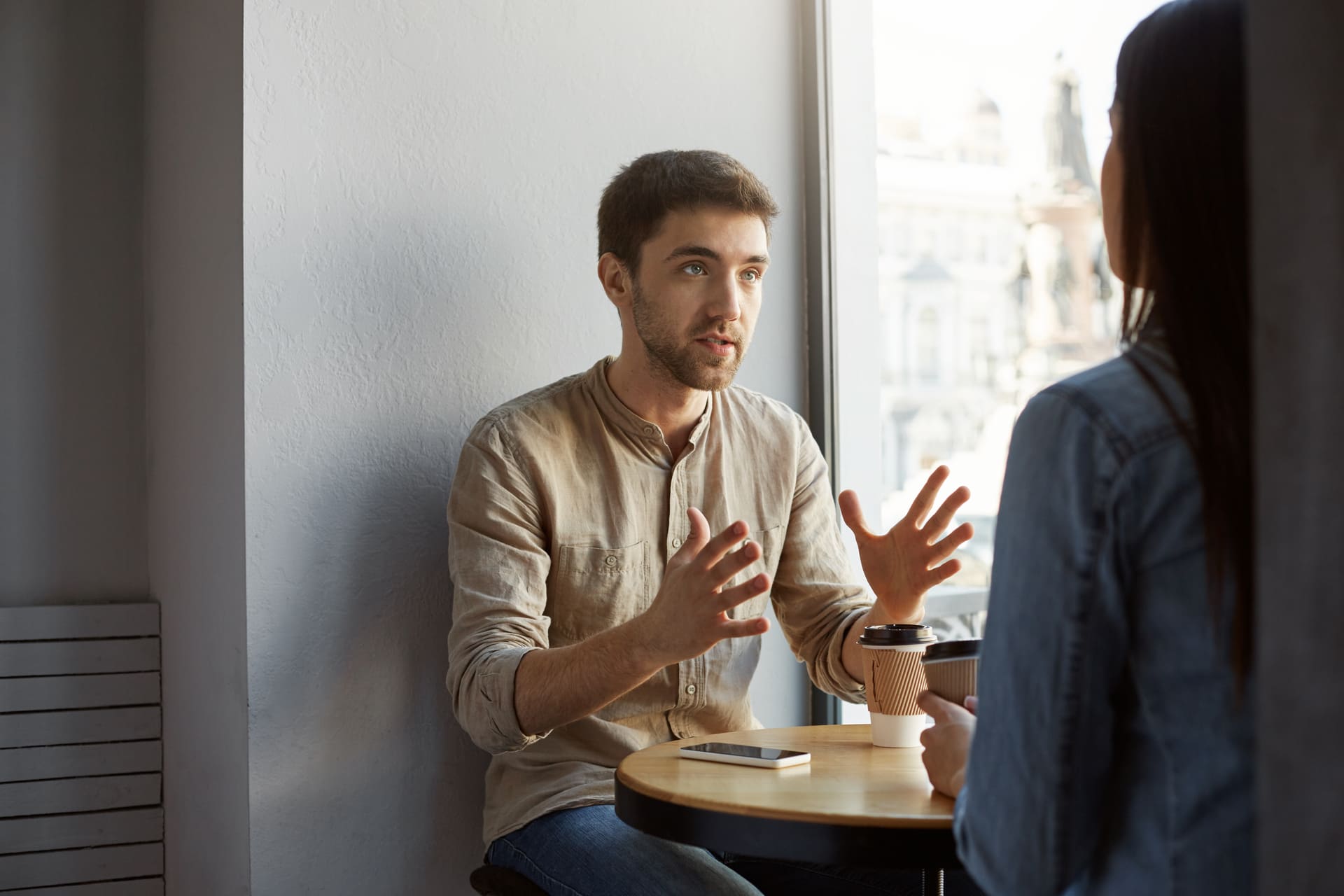 Como aprimorar suas habilidades de conversação em inglês